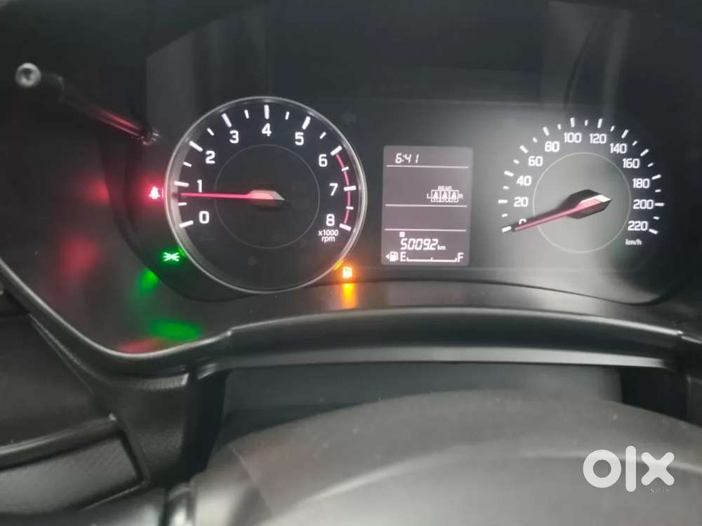 Maruti Suzuki Swift Vxi, 2025, Petrol