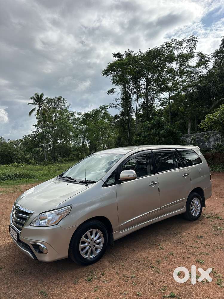 Toyota Innova 2.5 V 7 Str, 2014, Diesel
