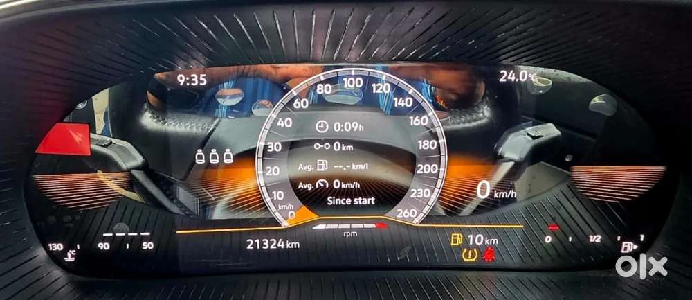 Skoda Slavia Style 1.0l Tsi At, 2023, Petrol