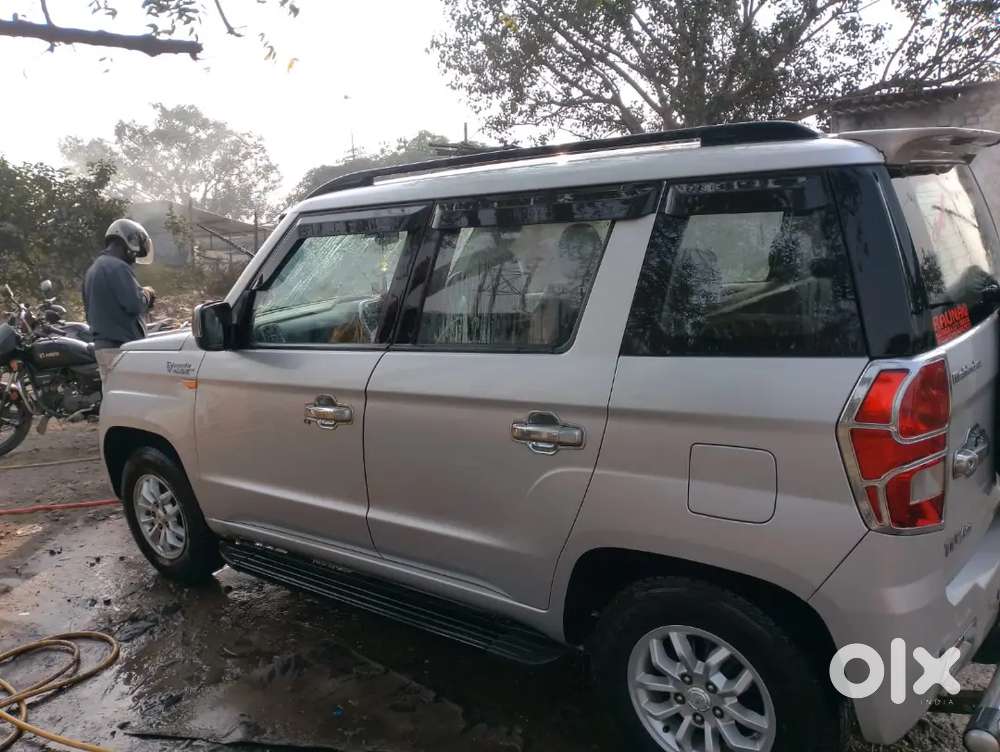Mahindra Tuv 300 2017