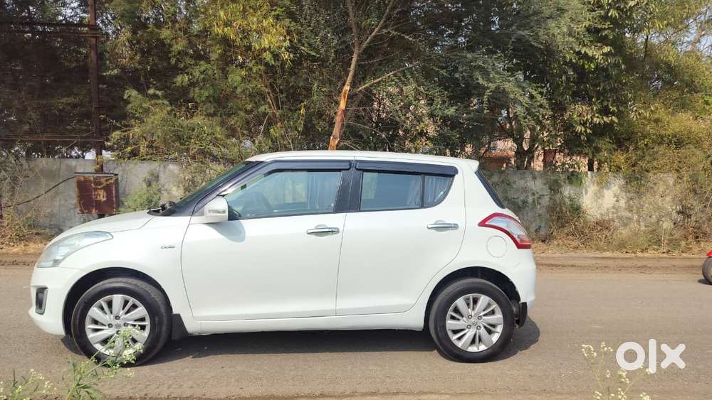 Maruti Suzuki Swift Ddis Zdi, 2015, Diesel