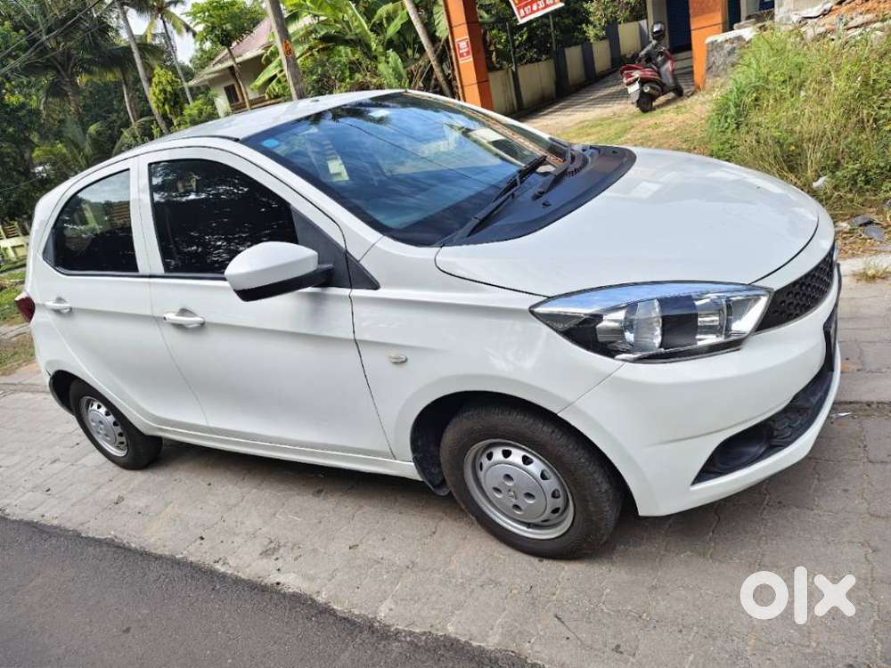 Tata Tiago 1.2 Revotron Xm, 2018, Petrol