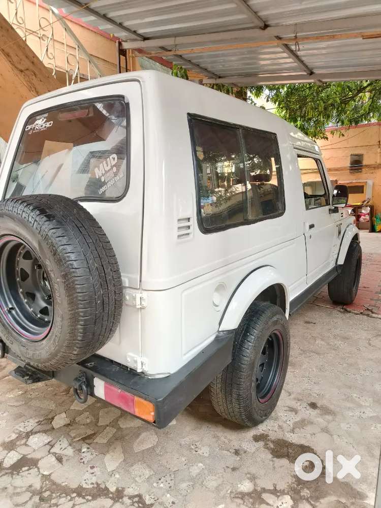 Suzuki Gypsy King,  3 Door, Hardtop