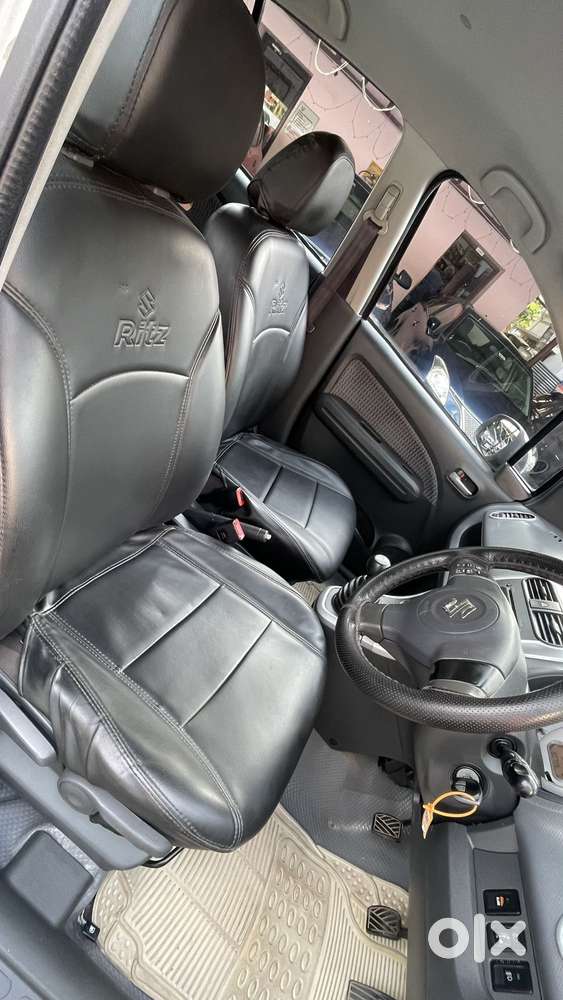 Maruti Suzuki Ritz Zxi Abs, 2015, Petrol