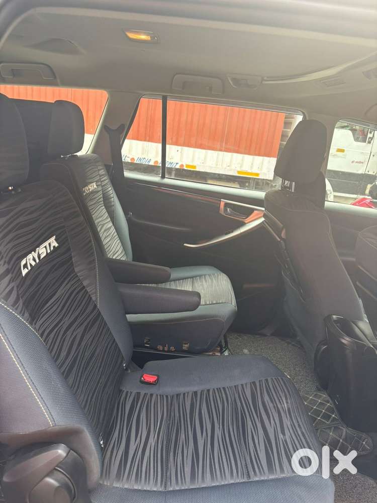 Toyota Innova Crysta 2022 With 75000 Km Driven