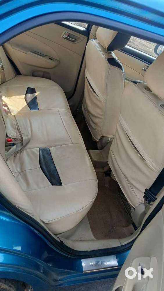 Maruti Suzuki Swift Dzire 1.2 Lxi Bsiv, 2014, Petrol
