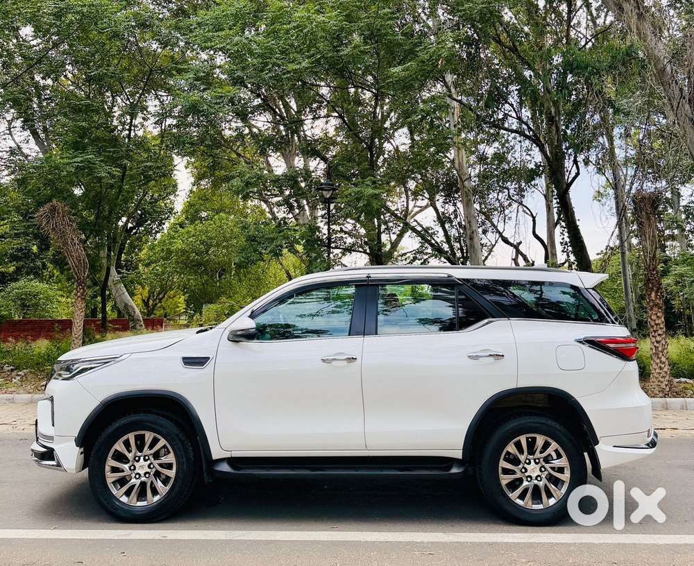 Toyota Fortuner 4x2 At 2.8 Diesel, 2022, Diesel