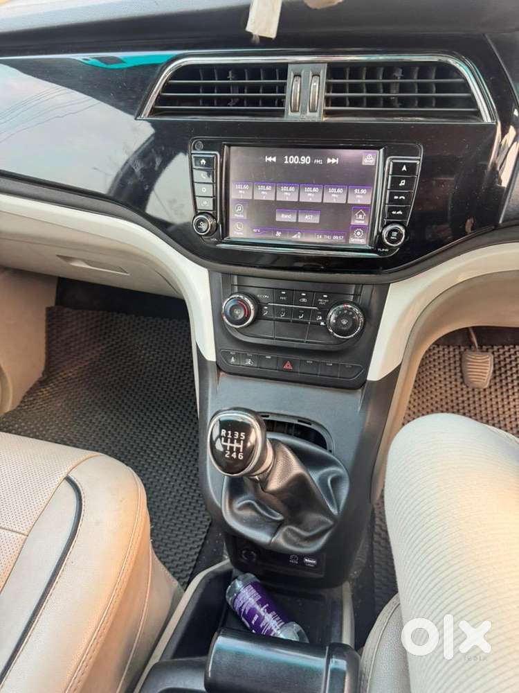 Mahindra Marazzo Diesel 2018