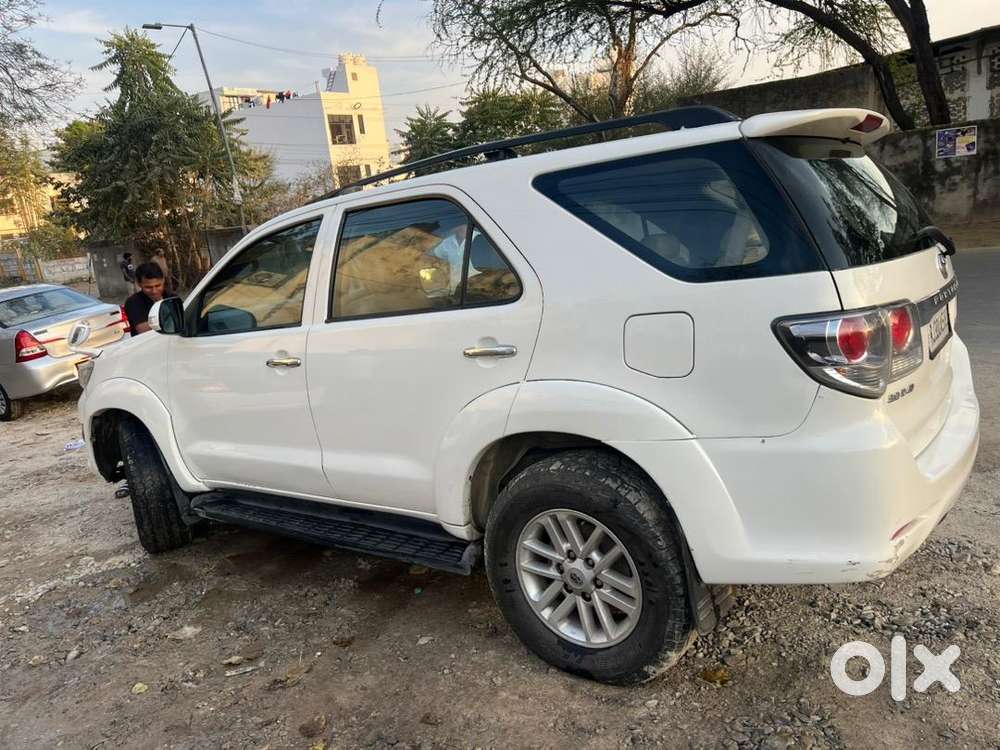 Toyota Fortuner 2012 Diesel Well Maintained