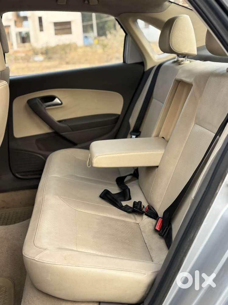 Volkswagen Vento 1.6 Highline Plus 16 Alloy, 2013, Diesel