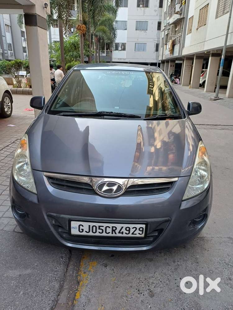 Hyundai I20 2011 Cng & Hybrids Well Maintained