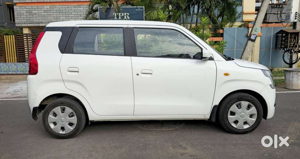 Maruti Suzuki Wagon R Zxi, 2024, Petrol