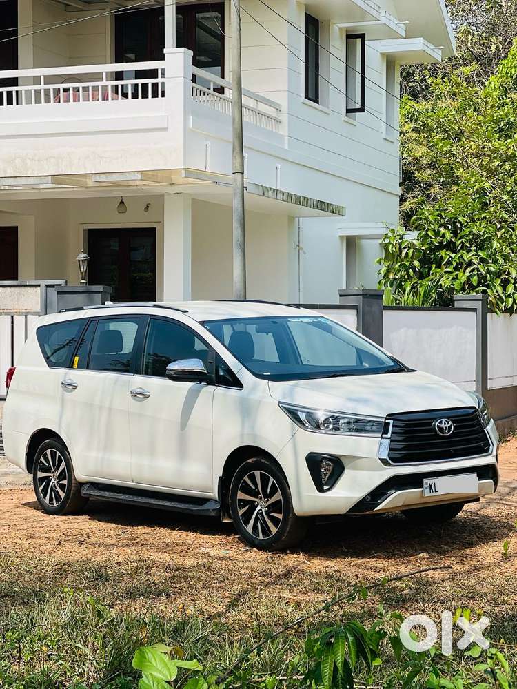 Toyota Innova Crysta 2.4zx Automatic, 2021, Diesel