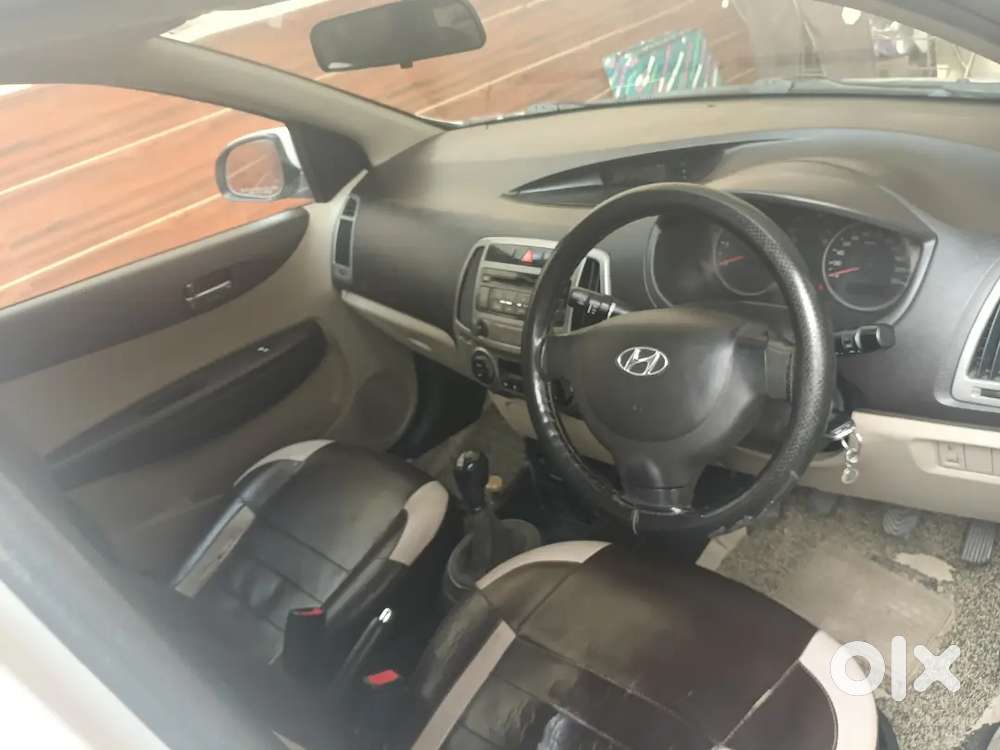 Excellent Powerful And Very Good Condition,new Battery,led Head Lights