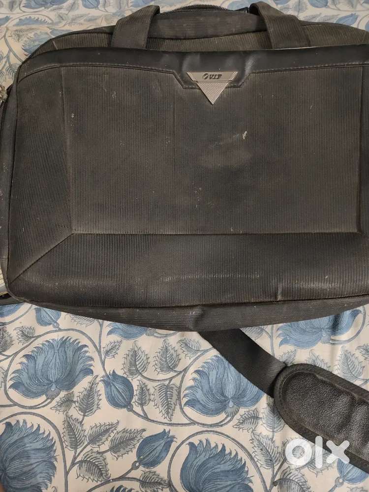 Used VIP BAG Other Household Items 1825546179