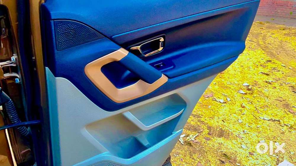 Limited Edition Luxury Suv With Vip Number — Grab Before It’s Gone