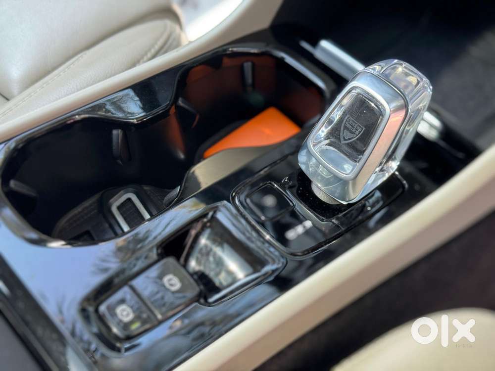 Volvo Xc40 D4 Inscription, 2023, Petrol