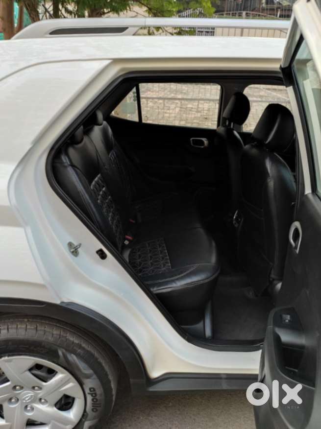 Hyundai Venue 1.2 S Plus, 2020, Petrol