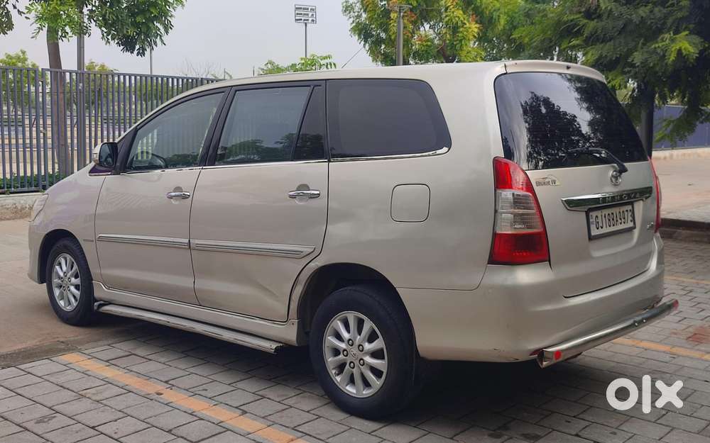 Toyota Innova 2.5 V 7 Str, 2012, Diesel