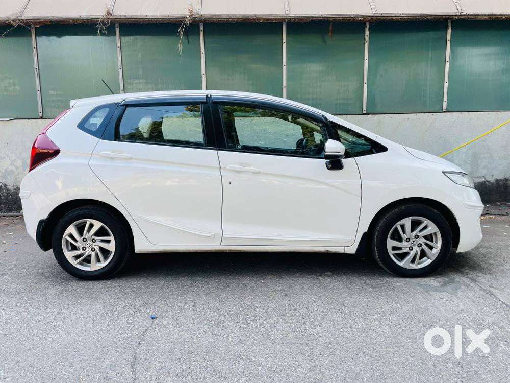 Honda Jazz V Cvt, 2017, Petrol
