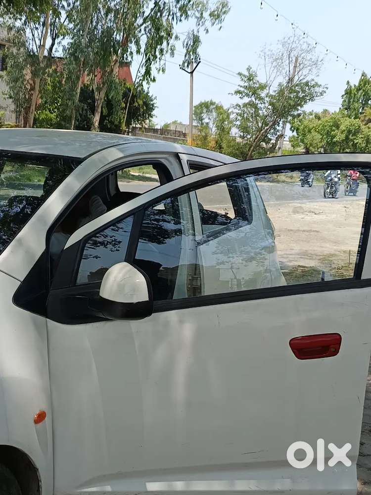 Chevrolet Beat 2016 Cng & Hybrids 98000 Km Driven