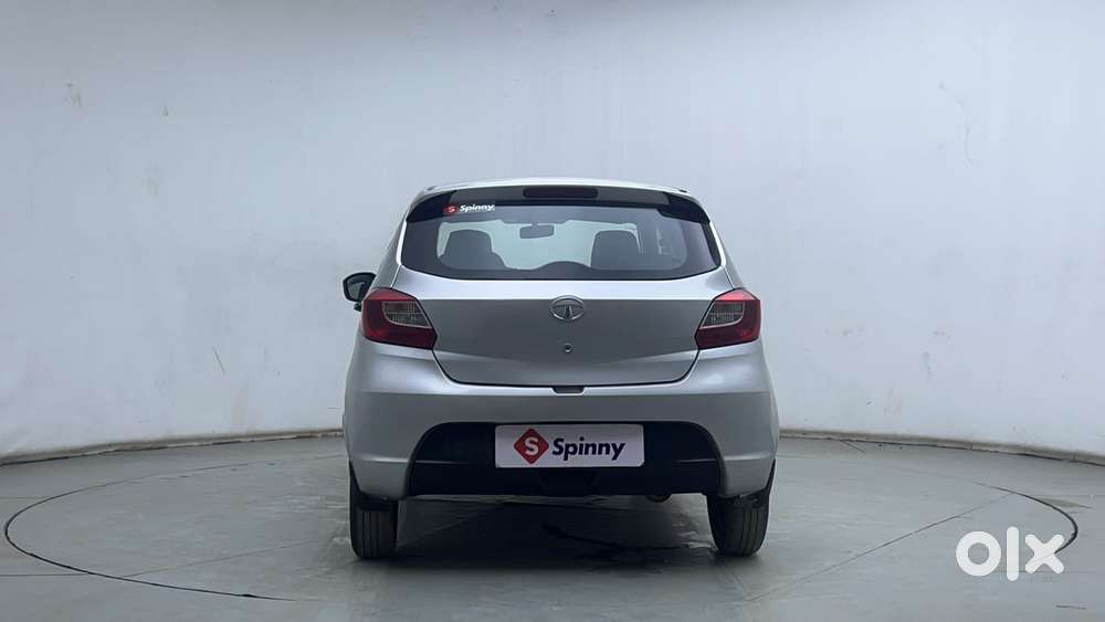 Tata Tiago 1.2 Revotron Xm, 2017, Petrol
