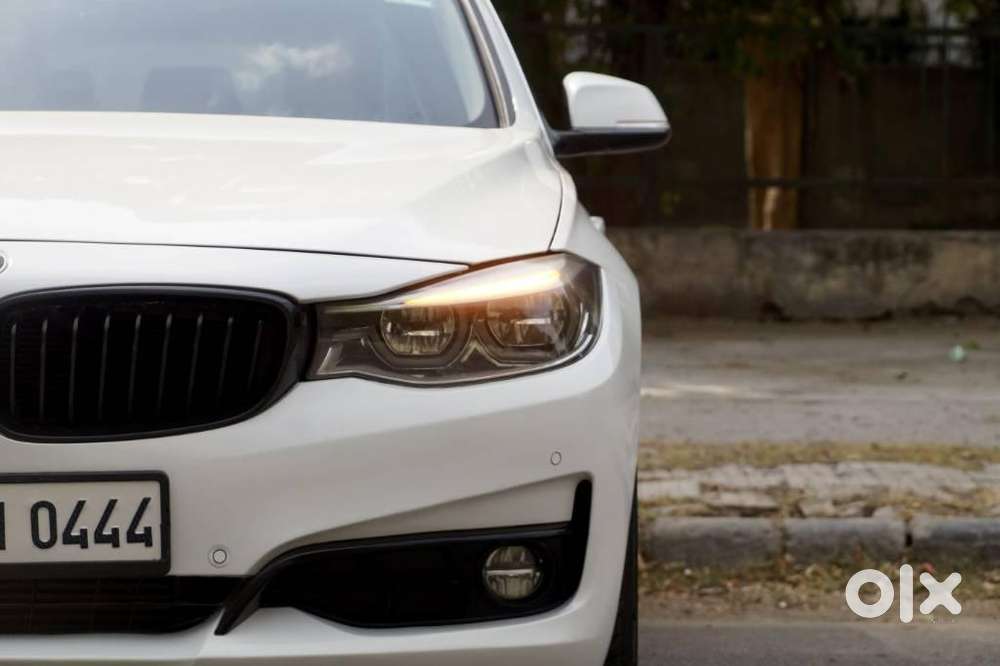 Bmw 3 Series Gt 320d Luxury Line, 2018, Diesel