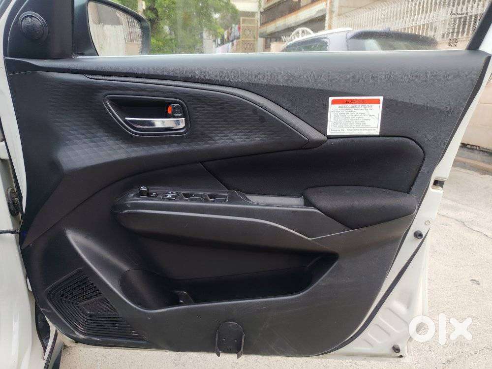 Maruti Suzuki Swift Vxi Cng, 2025, Cng & Hybrids