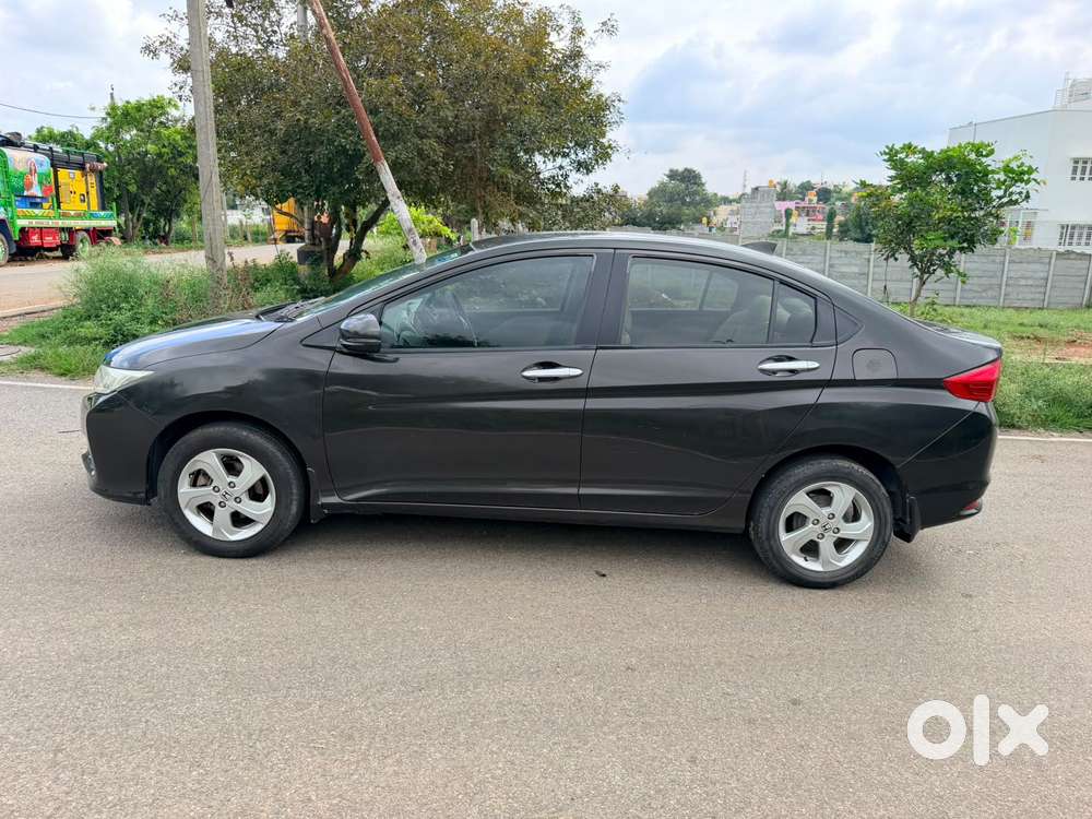 Honda City V Mt, 2015, Petrol