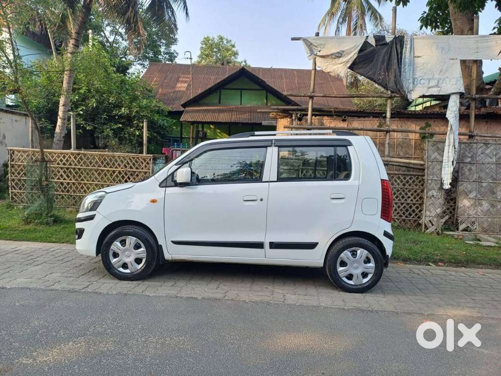 Maruti Suzuki Wagon R Vxi 1.0, 2015, Petrol