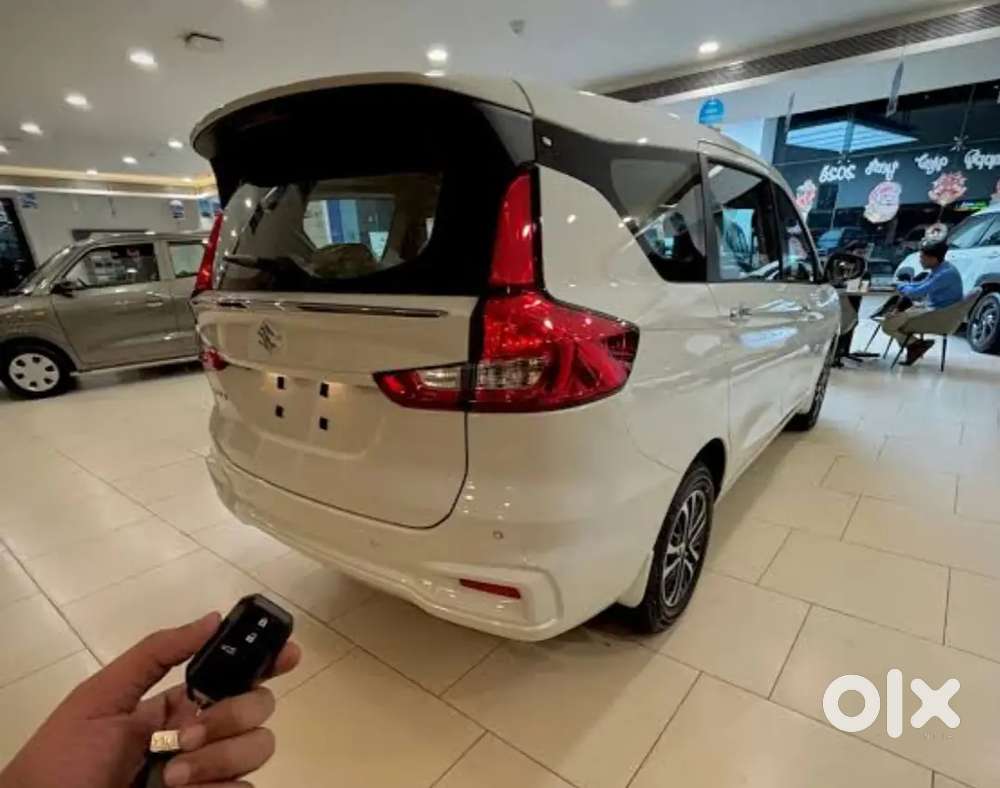 Ertiga Vxi Cng  2026 July