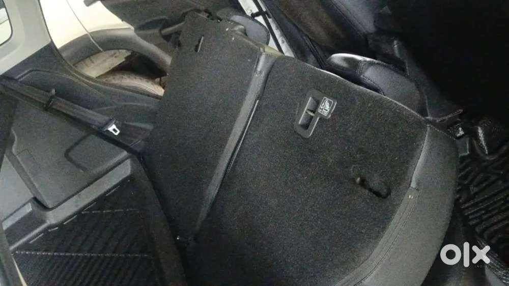 Maruti Suzuki Brezza 1.5 Lxi 2025