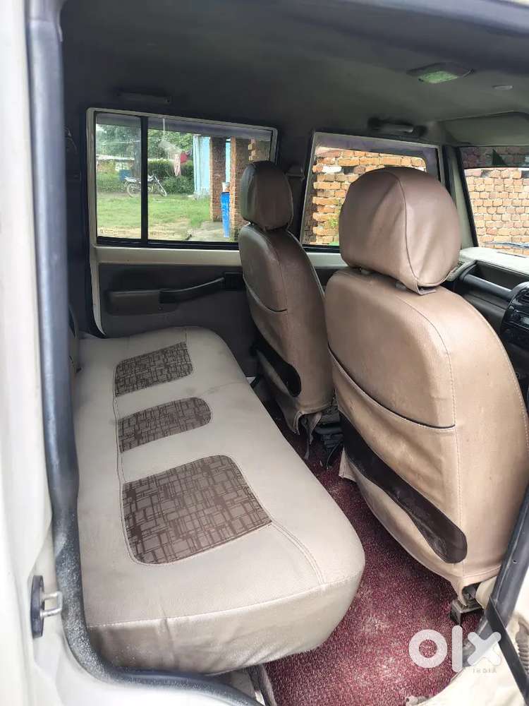 Mahindra Bolero Neo 2017