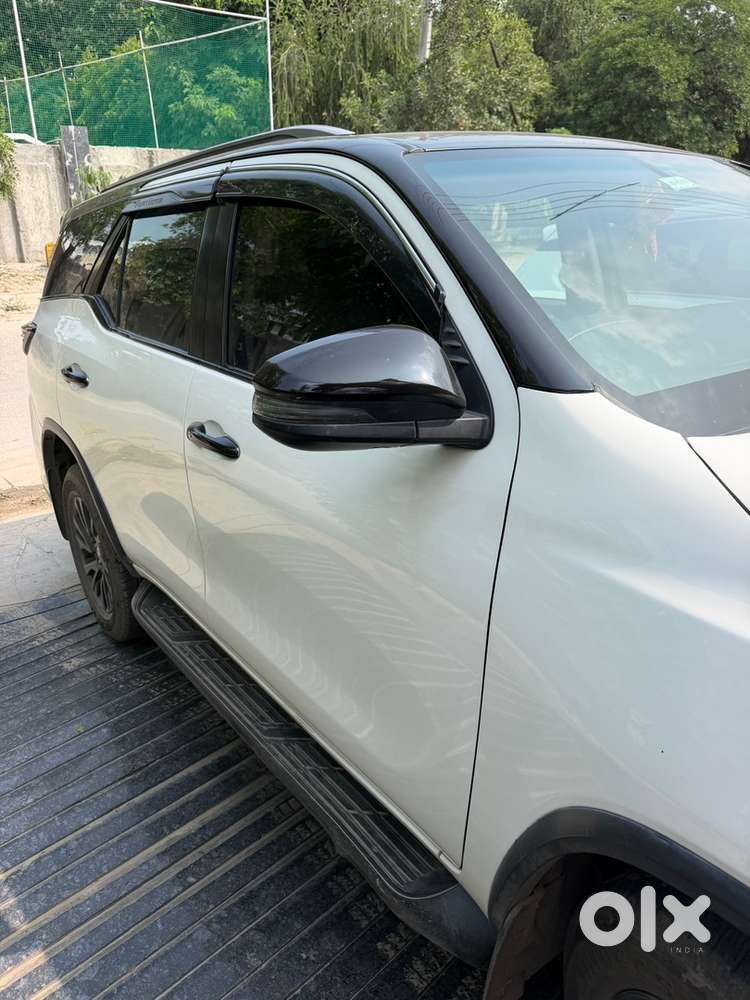 Toyota Fortuner Diesel 2024
