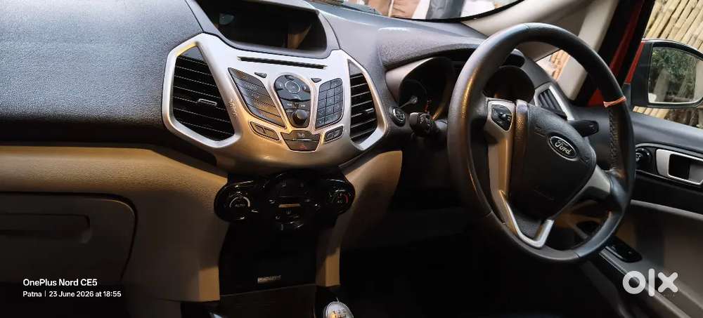 Ford Ecosport 2015 Petrol 90000 Km Driven