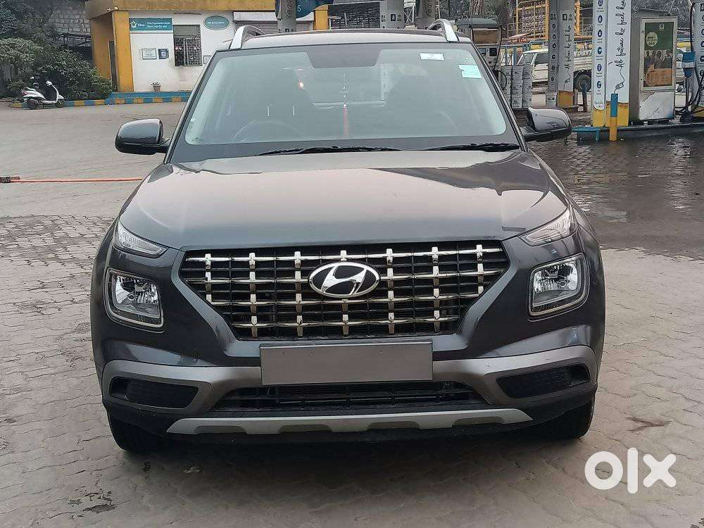 Hyundai Venue S Plus Mt 1.2 Kappa, 2022, Petrol