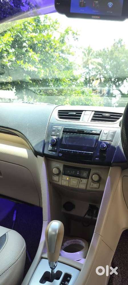 Maruti Suzuki Swift Dzire Amt Zdi, 2017, Diesel