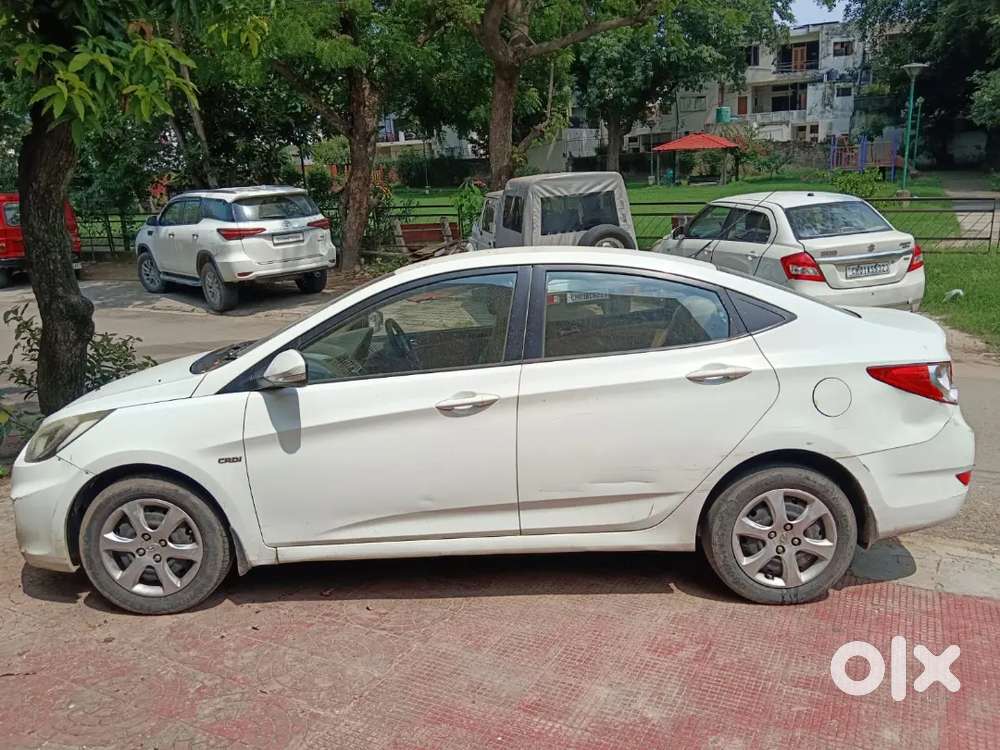 Judge Sahib Owned Hyundai Verna Crdi 2012