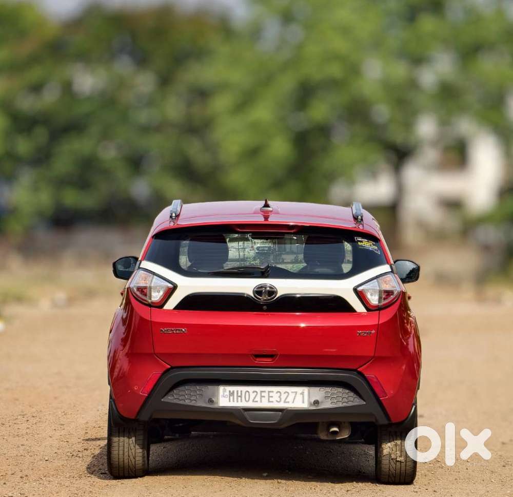 Tata Nexon 1.2 Revotron Xza Plus, 2019, Petrol