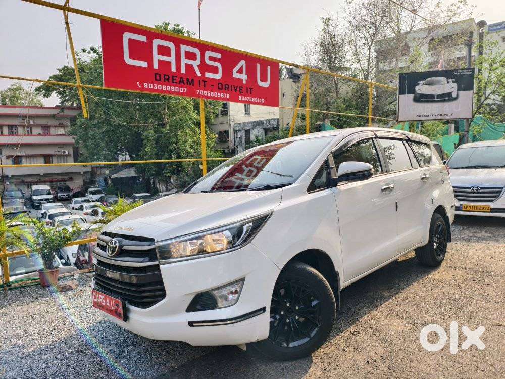 Toyota Innova Crysta 2.4 G Mt 8s, 2018, Diesel