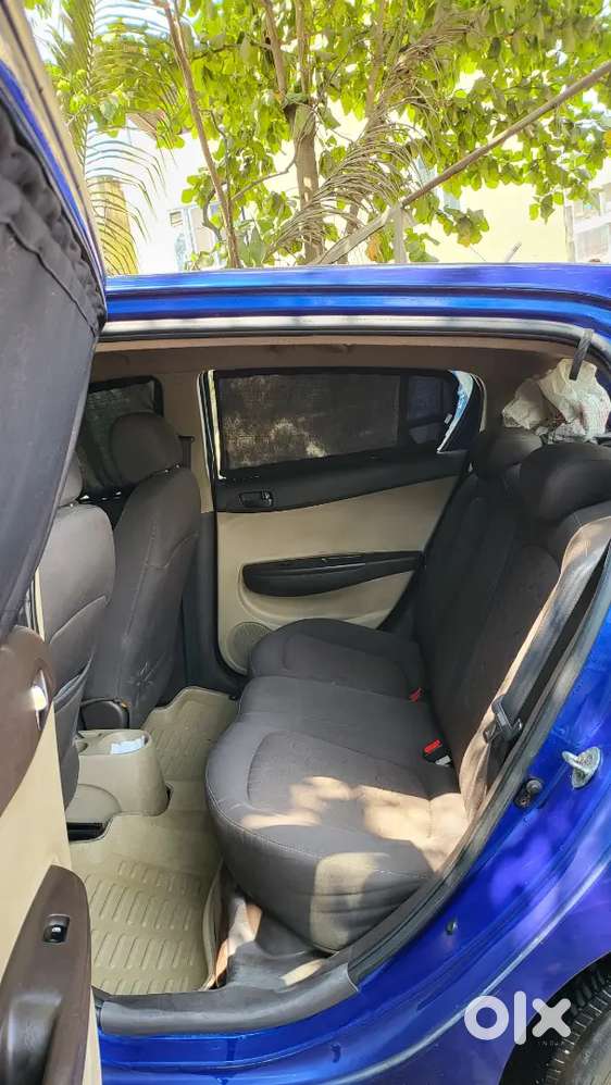 Hyundai I20 2012 Cng & Hybrids Well Maintained