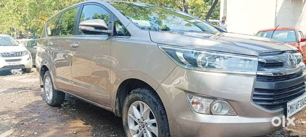 Toyota Innova Crysta 2.4 V, 2016, Diesel