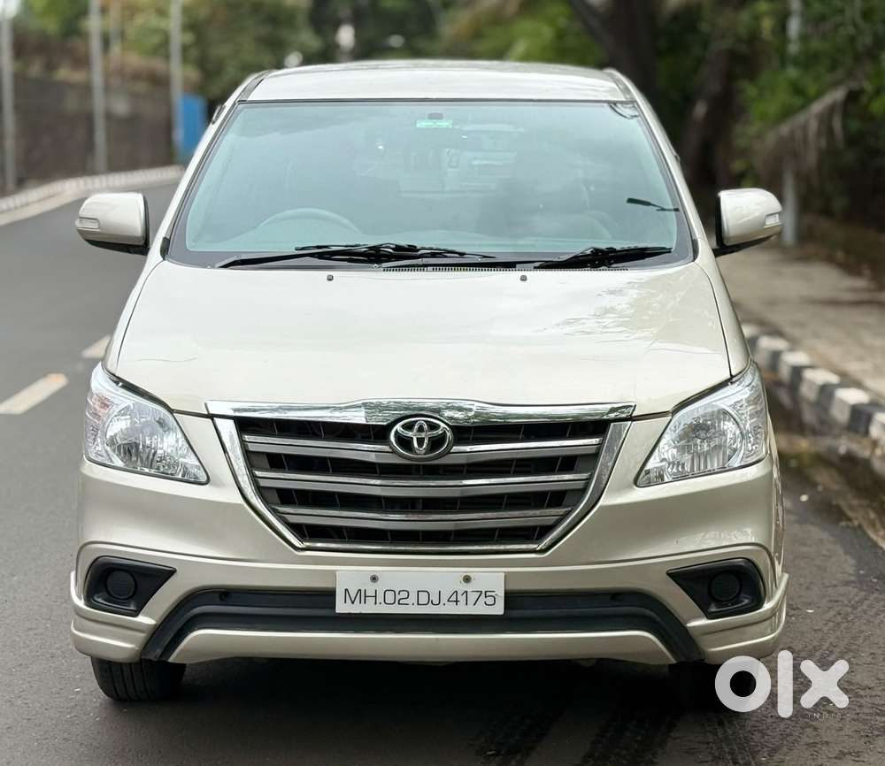 Toyota Innova 2.5 Vx (diesel) 8 Seater Bs Iv, 2014, Diesel
