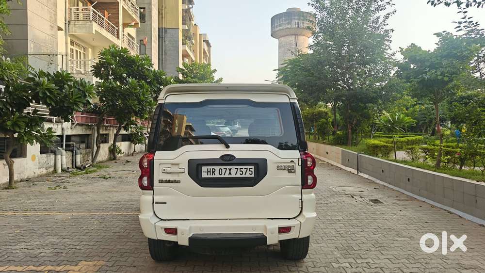 Mahindra Scorpio S10 At 4wd, 2016, Diesel