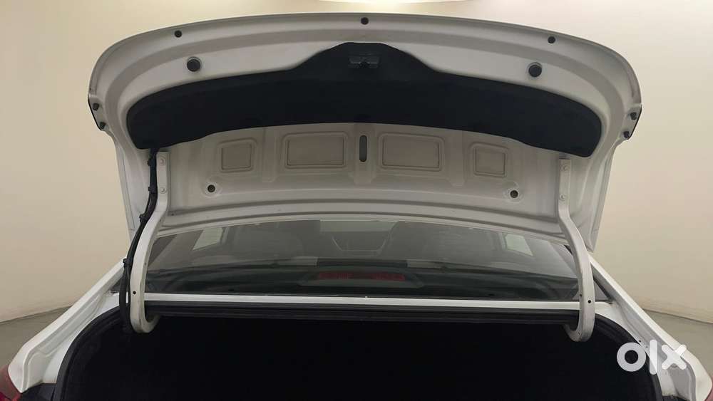 Hyundai Verna Vtvt 1.6 Sx Option, 2018, Petrol