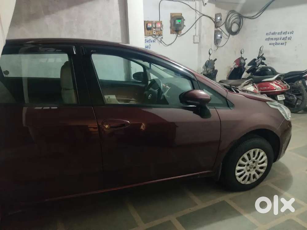 Fiat Punto Evo 2014 Petrol 55000 Km Driven Mp04bhopal