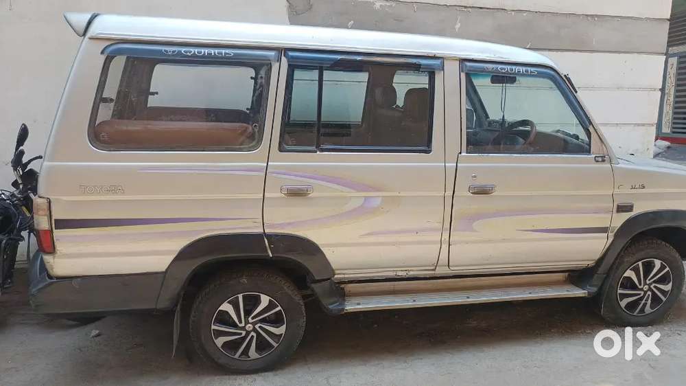 Toyota Qualis 2004 In Excellent Condition Diesel 200000 Km Driven