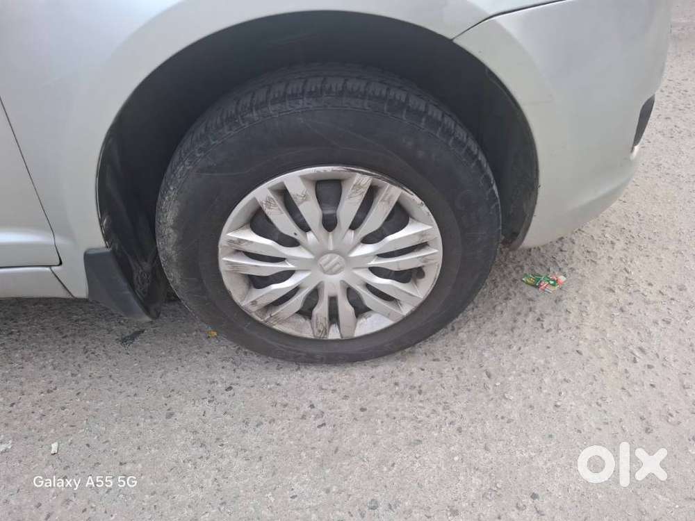 Maruti Suzuki Swift Vxi 1.2 Abs Bs-iv, 2009, Petrol