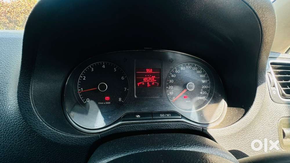 Volkswagen Polo Petrol 2014