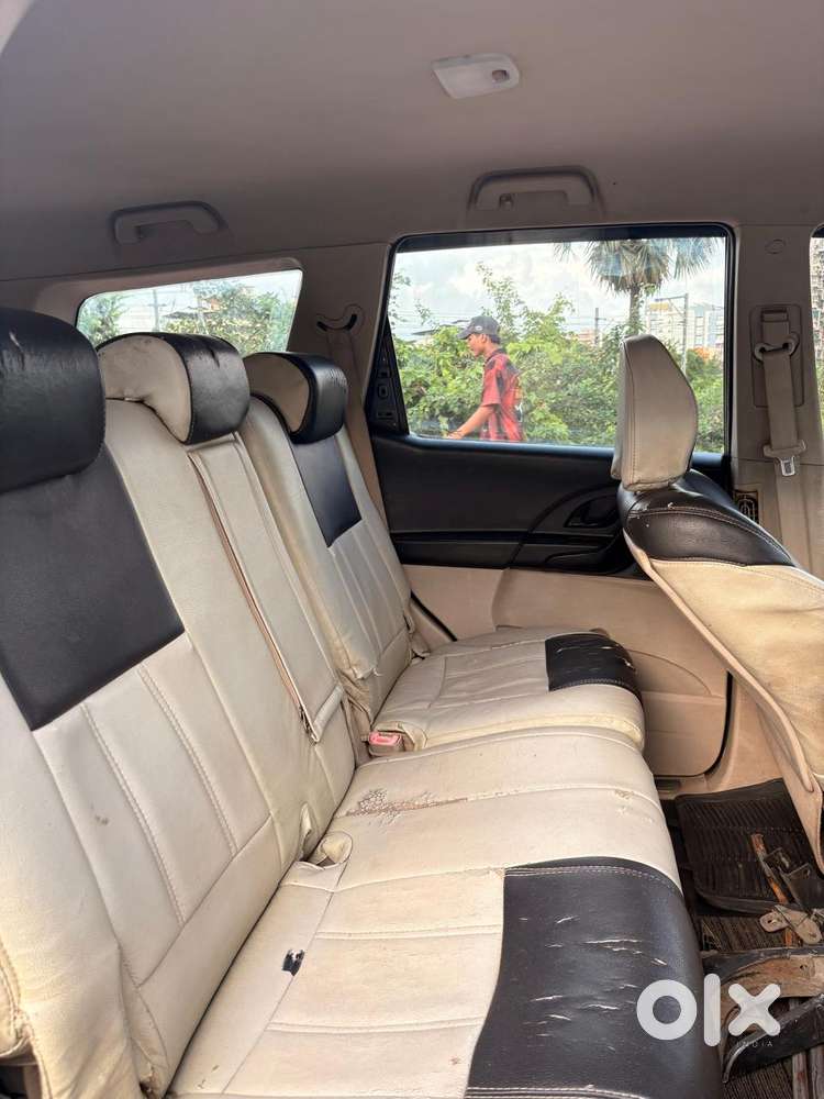 Mahindra Xuv500 W4, 2015, Diesel